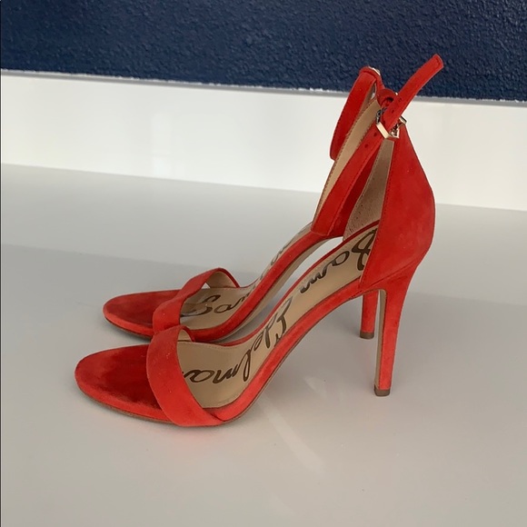 Sandals - Picture 2 of 4